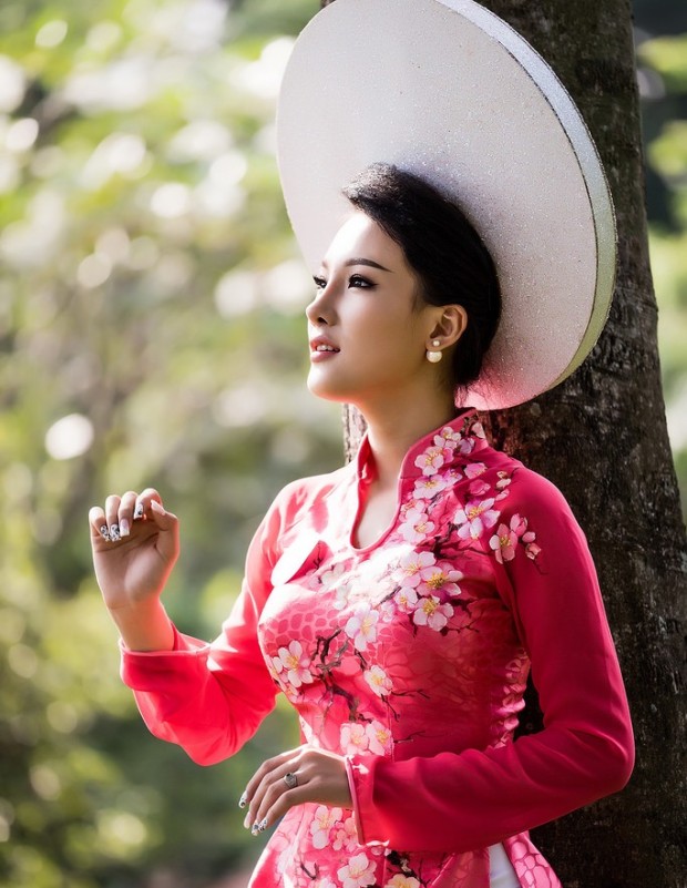 Clip show hàng của Người đẹp qua ảnh 2015 - Võ Lại Quỳnh Như